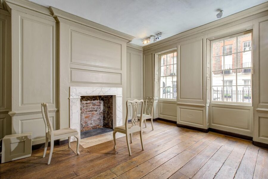 London: Architecture Tour of Benjamin Franklin House - Franklin’s parlour after 16 years at Craven Street