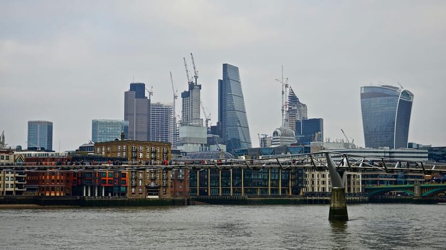 London: Modern Architecture & Building Guided Walking Tour - The Walkie Talkie and London’s changing center