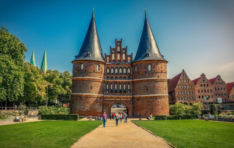 Lübeck: Private Historical and Architectural Walking Tour - Marzipan, baked fresh and explained locally