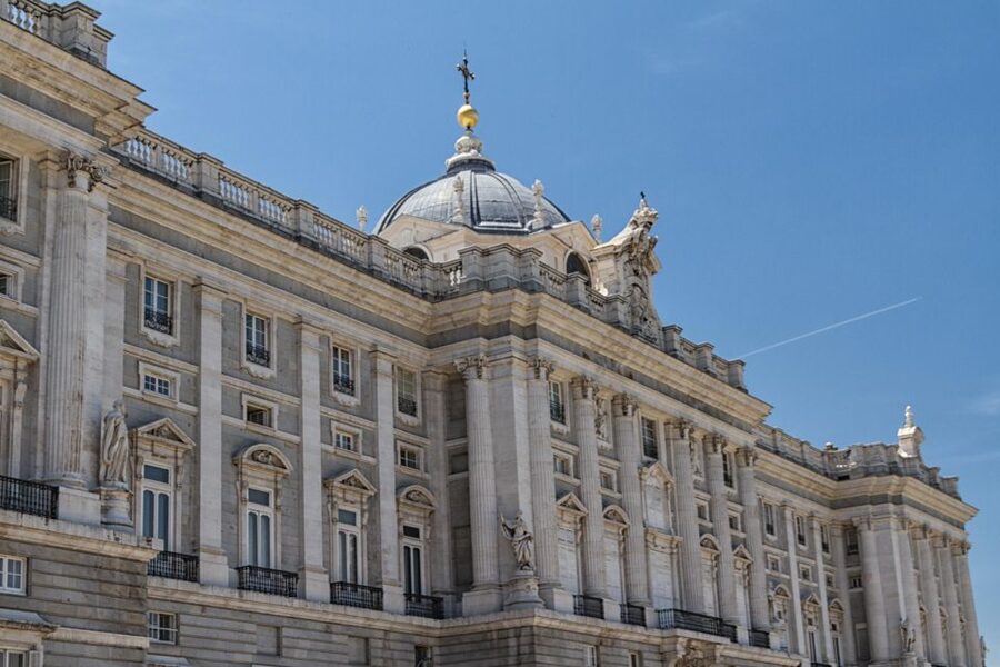Madrid: Private Architecture Tour with a Local Expert - Key points to know before booking