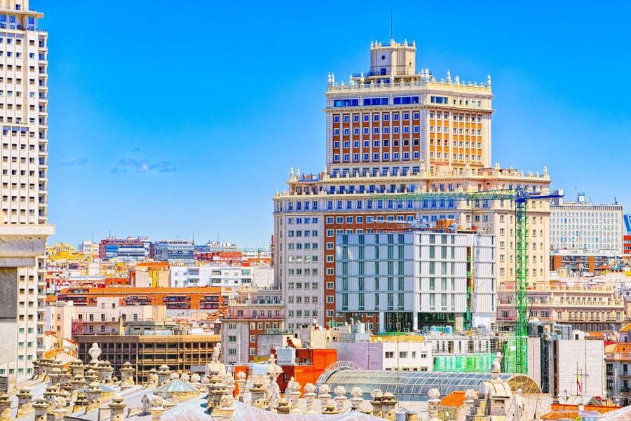 Madrid: Private Architecture Tour with a Local Expert - How the private format affects the value