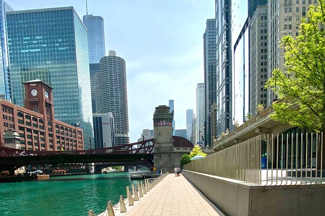 Magnificent Mile Tour With Optional 360 Chicago Upgrade - Three eras beside the Chicago River