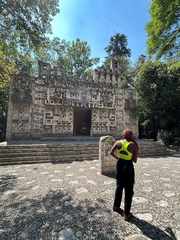 Mexico City: 1960s &1970s Mexican Architecture Walking Tour - Walking through Chapultepec Park between major museums