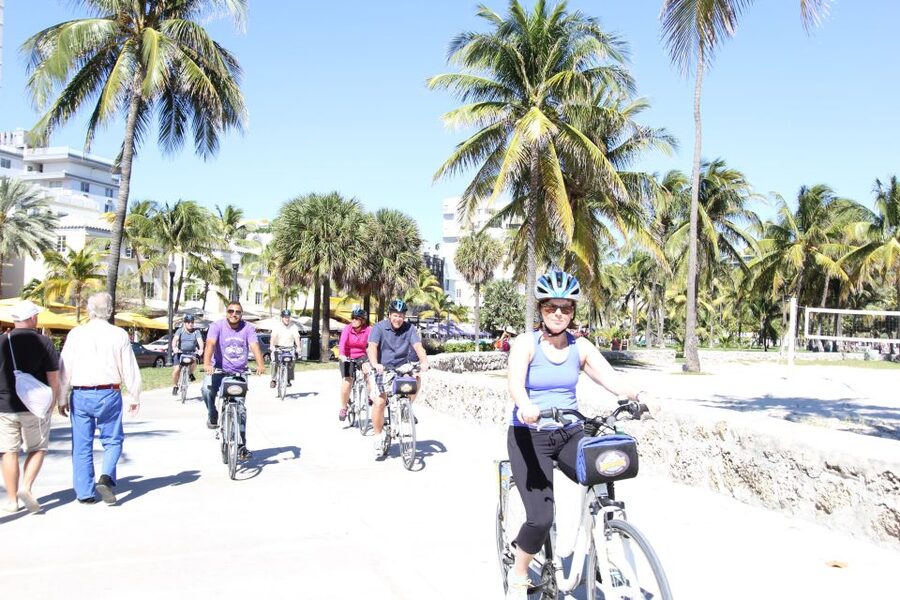 Miami: 2-Hour Art Deco Bike Tour - Key points to know before you pedal away