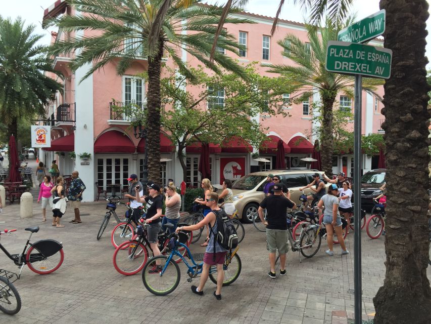 Miami: 2-Hour Art Deco Bike Tour - Starting at 10th and Collins in the Art Deco district