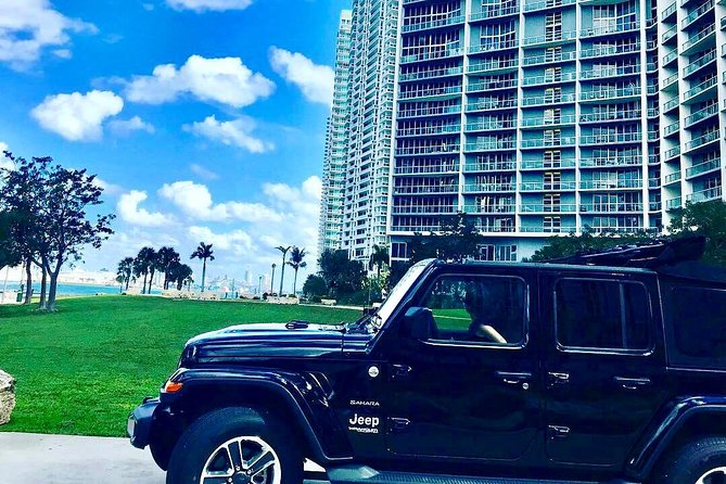 Miami: History through Architecture Private Tour with Transport - The Causeway and Biscayne Bay Views