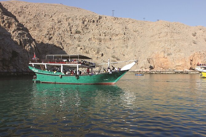 Modernism to Traditions from UAE to OMAN with Fully Live Guided Tour- 11D / 10N - Al Ain and Sharjah: Old Customs and Everyday Traditions