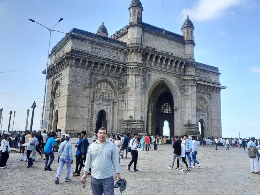 Mumbai: Story of Mumbai through its architecture - The Oval Maidan’s remarkable architectural contrast