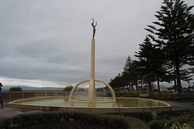 Napier and Hawkes Bay Scenic and Art Deco Tour by VW Kombi - The wide view from Te Mata Peak
