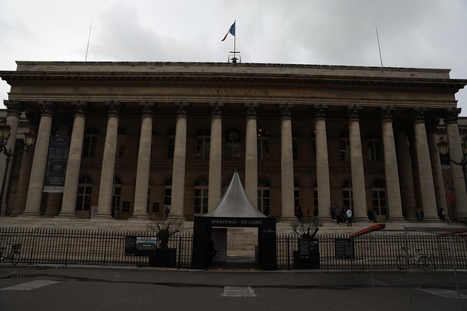 Neoclassical Paris Architecture 2-Hour Private Walking Tour - Galerie Vivienne: Paris before the modern shopping mall