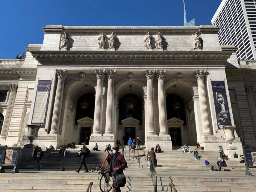New York City: Art Deco and Architecture Landmarks Tour - Bryant Park: a quiet start to a very vertical story