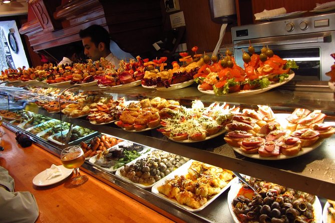 Night Tapas Walking Tour in Barcelona Modernist Area with Small Group and Dinner - How to get the best evening