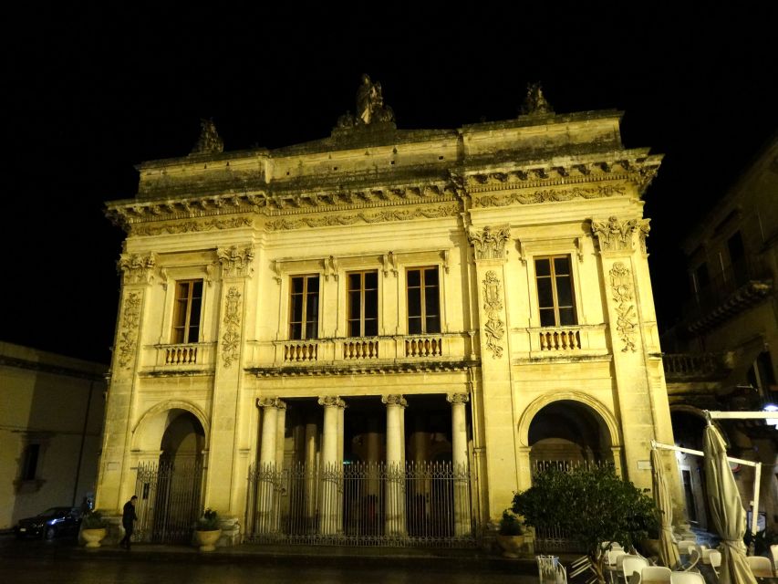 Noto: Sicilian Baroque Architecture Guided Walking Tour - Via Nicolaci and Noto’s famous balconies