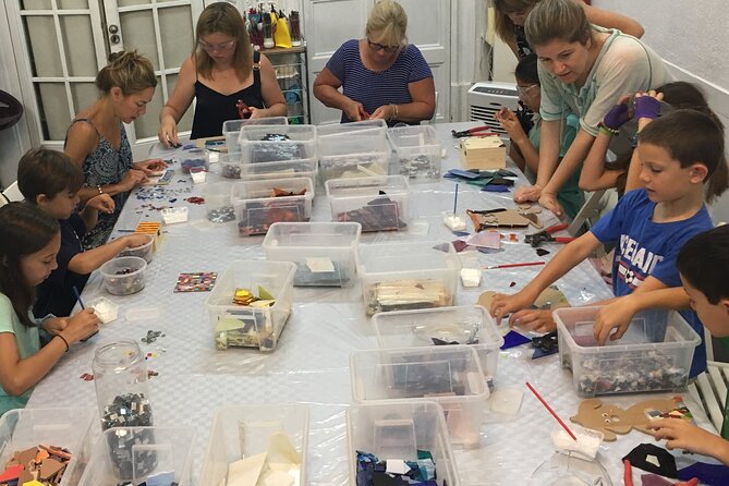 Offer: Be Gaudí mosaic class Barcelona for families (max 4 pax) - Arriving at Mosaiccos in Ciutat Vella