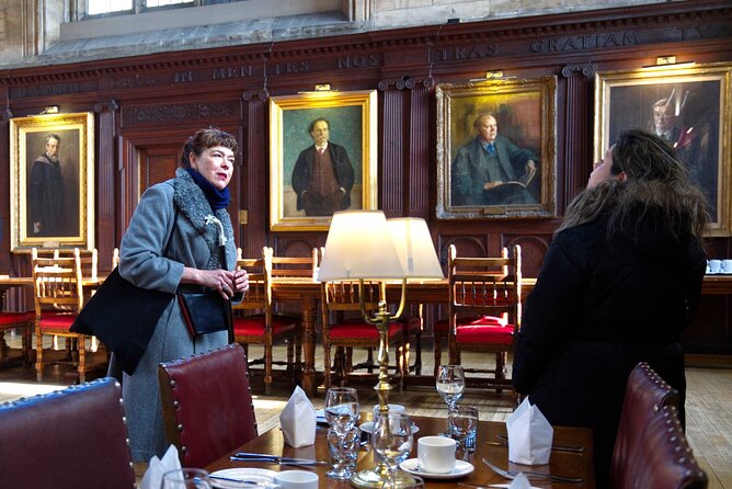 Oxford: 90 minute Architectural & Historical Highlights Tour - Radcliffe Camera and Balliol College