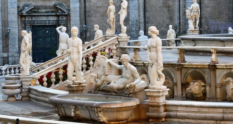 Palermo: Art and Architecture Walking Tour - Why Palermo works best on foot