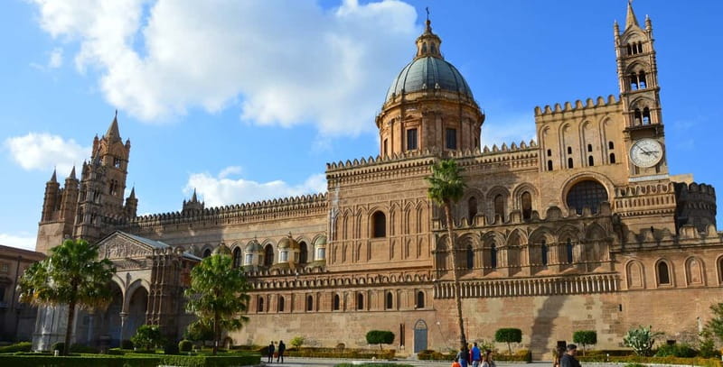 Palermo: Art and Architecture Walking Tour - Teatro Politeama and the Politeama district