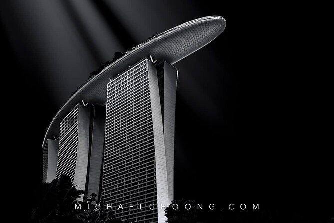 Photography Tour Singapore (Architecture, Street, Nightscape, Sunset, Sunrise) - Starting at Merlion Park before sunrise