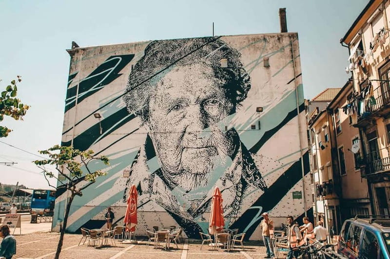Porto Tour: Street Art & Architecture Experience 3h - Bonfim and Porto beyond the postcard route