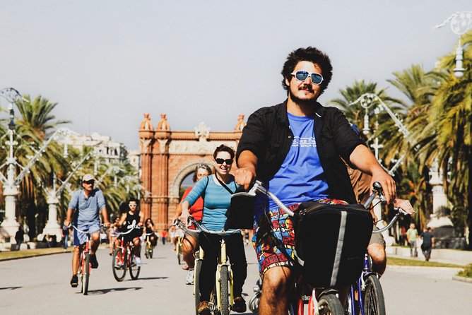 Private Barcelona Bike Tour, Gaudi's Art and Medieval Districts with Local Guide - Key points to know before booking