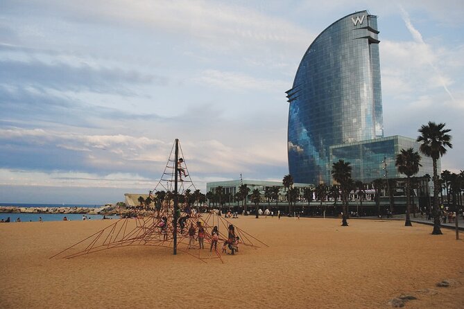 Private Barcelona Bike Tour, Gaudi's Art and Medieval Districts with Local Guide - Seeing Sagrada Família without an indoor admission