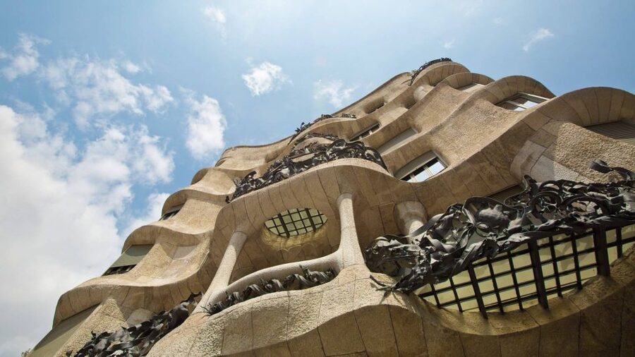 Private Barcelona Modernism and Gaudí Walking Tour - Why this Barcelona walking tour is worth considering