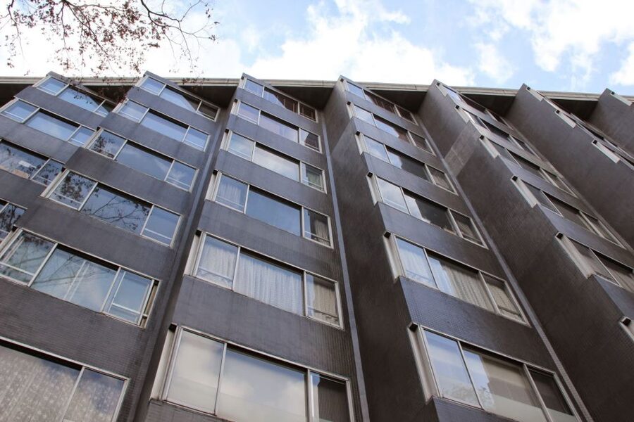 Private Harajuku Omotesando Architecture Tour - Starting beside Meiji Shrine at Jingubashi