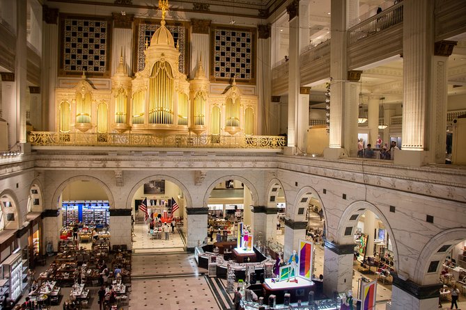 Private Philadelphia French/English Historical and Architectural Walking Tour - Reading Terminal Market for a taste of daily life
