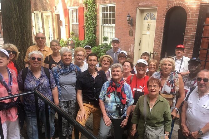 Private Philadelphia French/English Historical and Architectural Walking Tour - Wanamaker’s organ and Philadelphia retail history