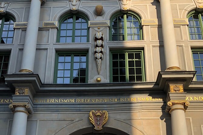 Private Walking Tour of Old Gdańsk with an architect-guide - Mariacka Street and the Amber Trade