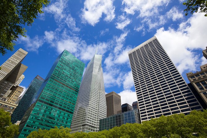 Race to the Sky: NYC Architecture Tour With SUMMIT One Ticket - Bryant Park and the American Radiator Building