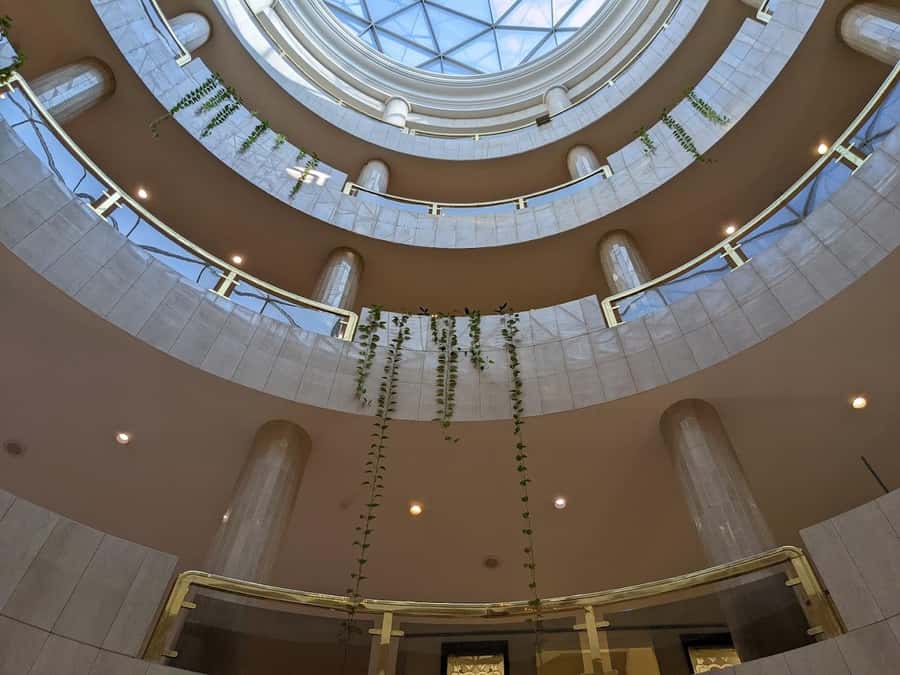 Riyadh: King Fahad National Library Guided Tour - What the Two Hours Feel Like