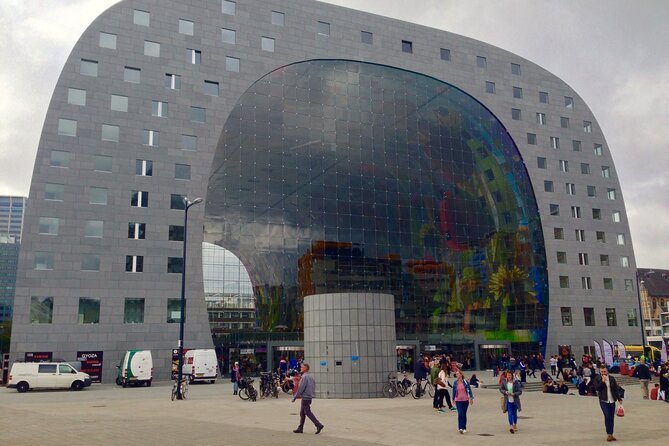 Rotterdam Must Do Tour: Highlights, History, WW2 and Architecture - West-Kruiskade and the Lijnbaan