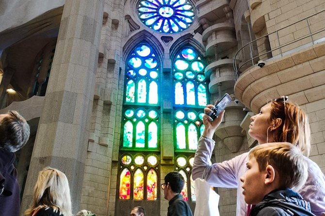 Sagrada Familia & Gaudi Tour Private or Small Group with Tickets - A strong introduction to Barcelona’s old and modern sides