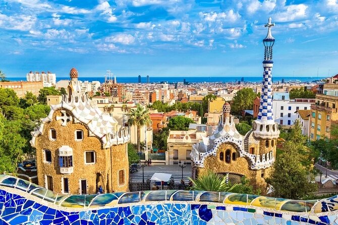 Sagrada Familia & Park Güell Optional: Small Group Tour - Jorge, the Guide Who Shapes the Day