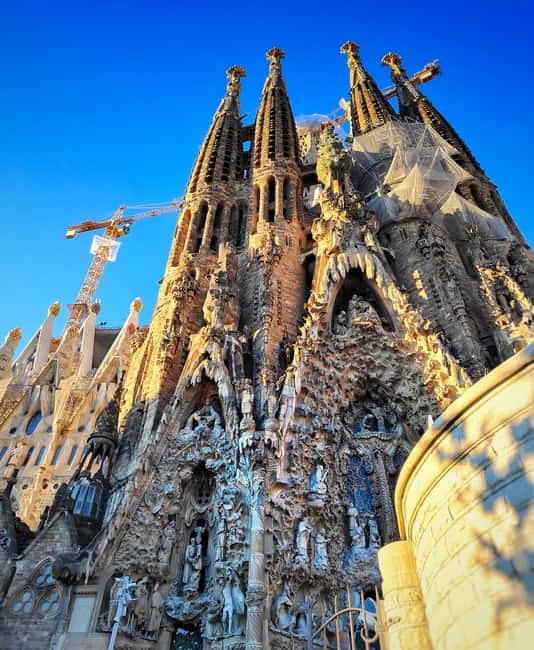 Sagrada Familia Private/Small Group Tour with an architect - Why an architect changes the Sagrada Familia visit