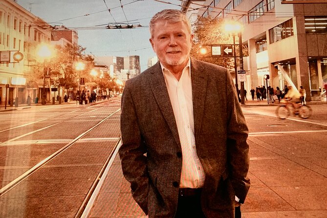 San Francisco Architecture Walking Tour - A walking pace that leaves room for questions