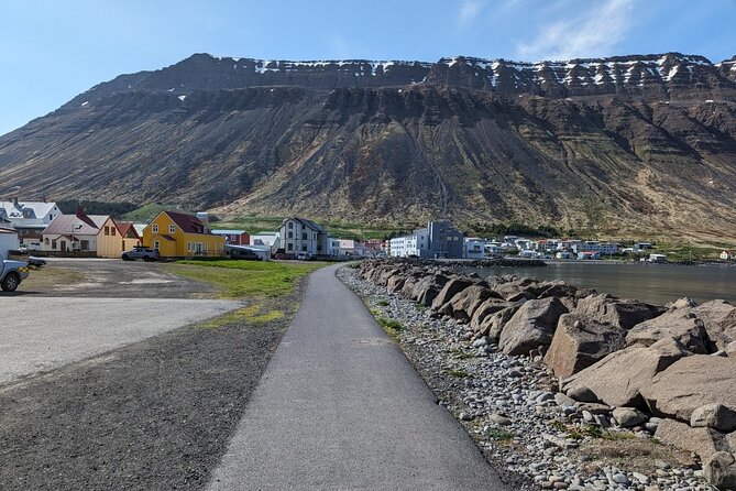 Self-Guided Tour of Ísafjörður: Art, History, and Architecture - Starting at the Westfjord History Museum