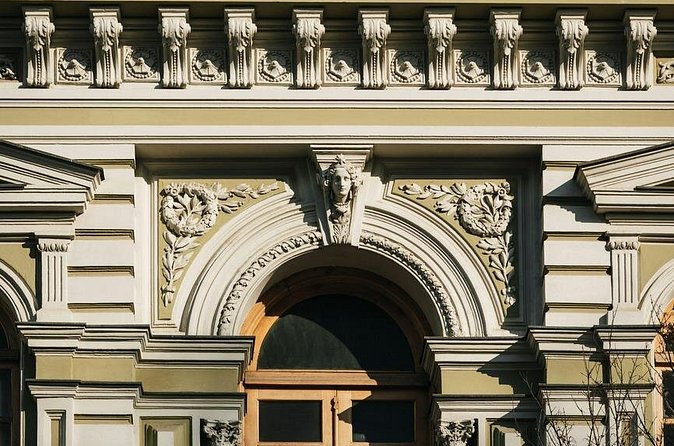 Tbilisi Architectural Tour Explore Iconic Landmarks and Culture - What $25 gets you, and what it does not