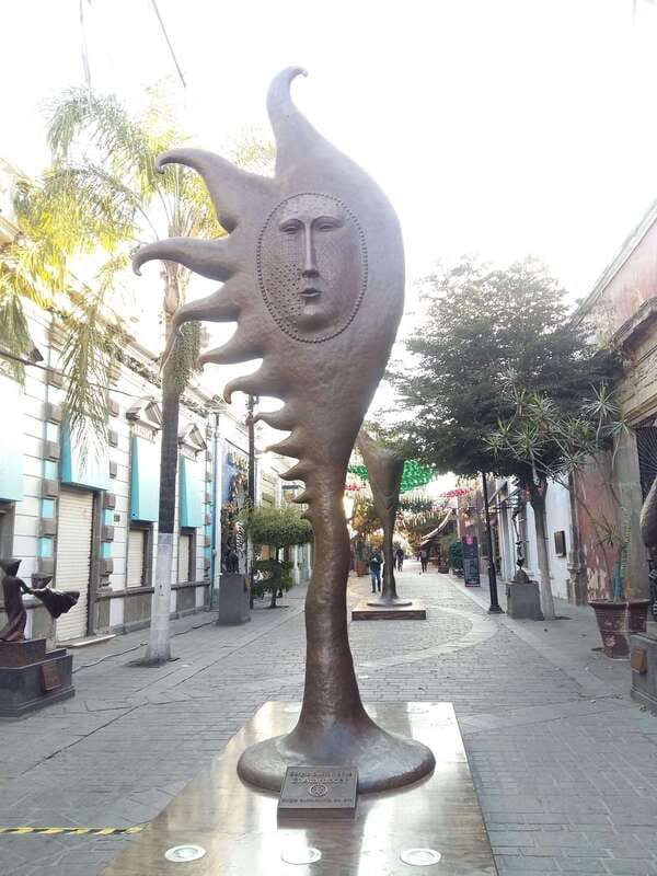 Tlaquepaque Magic Town: Artisans, Traditions, Architecture - Starting at Plazoleta Springfield