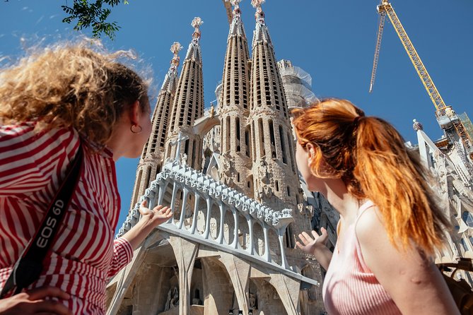 Treasures of Barcelona: Private Gaudi Walking Tour - Who Should Book This Gaudí Tour?
