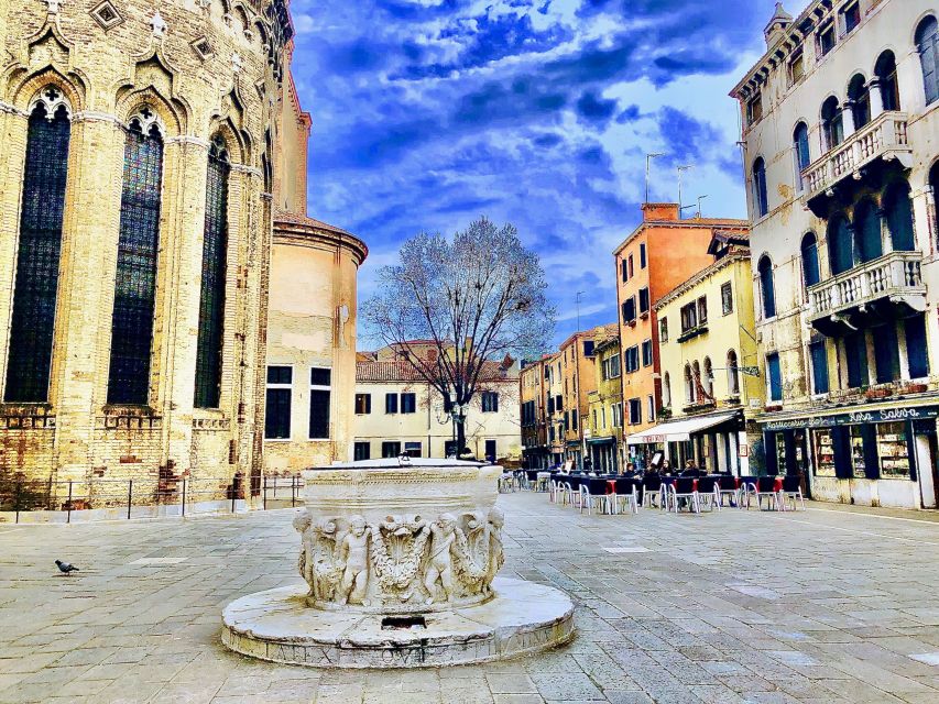 Venice Art and Architecture Private Walking Tour - Who should book this Venice architecture walk?