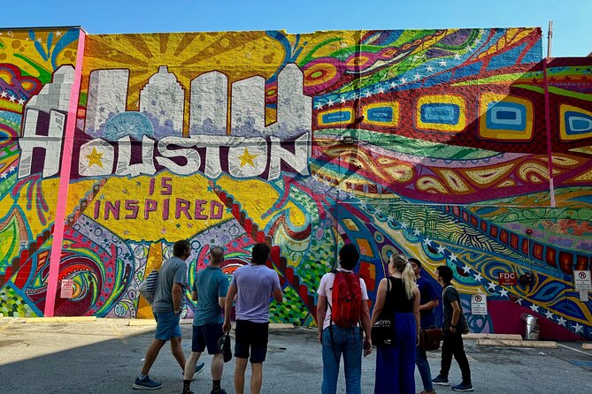 Walking Tour of Houston: History, Architecture, Street Art - The Gulf Building and Houston’s Art Deco height
