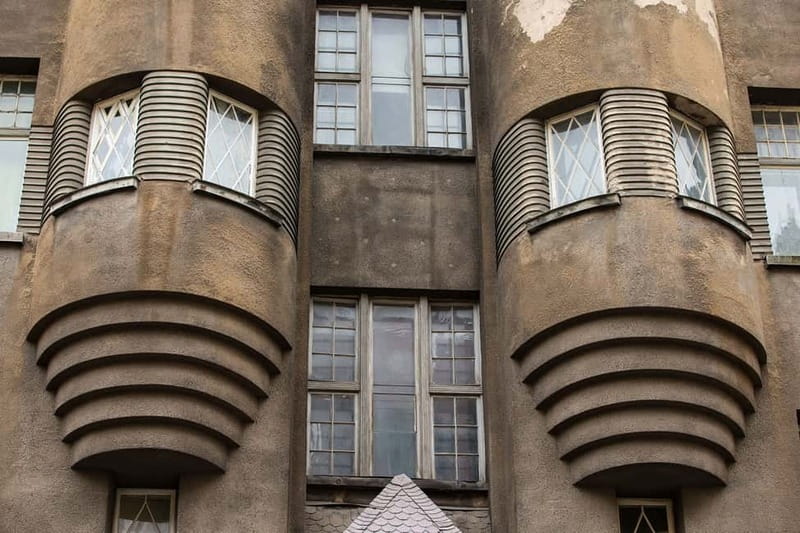Walking Tour of Riga's Beautiful Art Nouveau Architecture - A realistic look at the walking conditions
