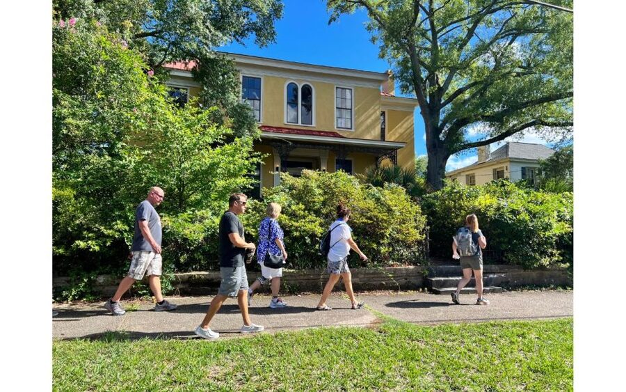 Wilmington History and Architecture Tour - Victorian homes and Wilmington’s business class